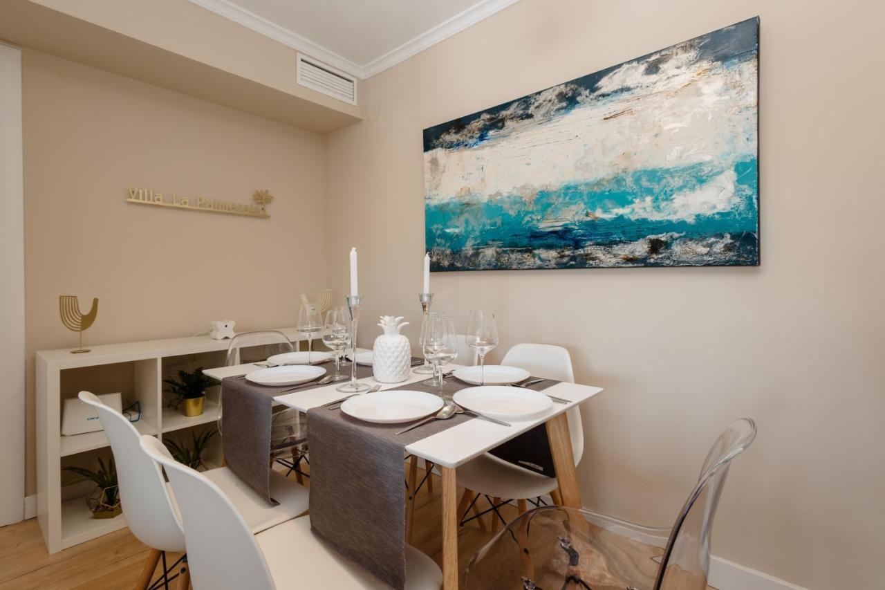 In The Historic Center Of Malaga, Very Close To The Beach And The Ave Train Station, With Private Parking Esterno foto